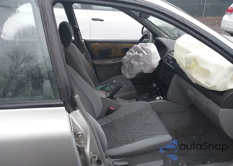 2000 Subaru Outback z USA, uszkodzony, nr VIN JF1GF4851YH806386